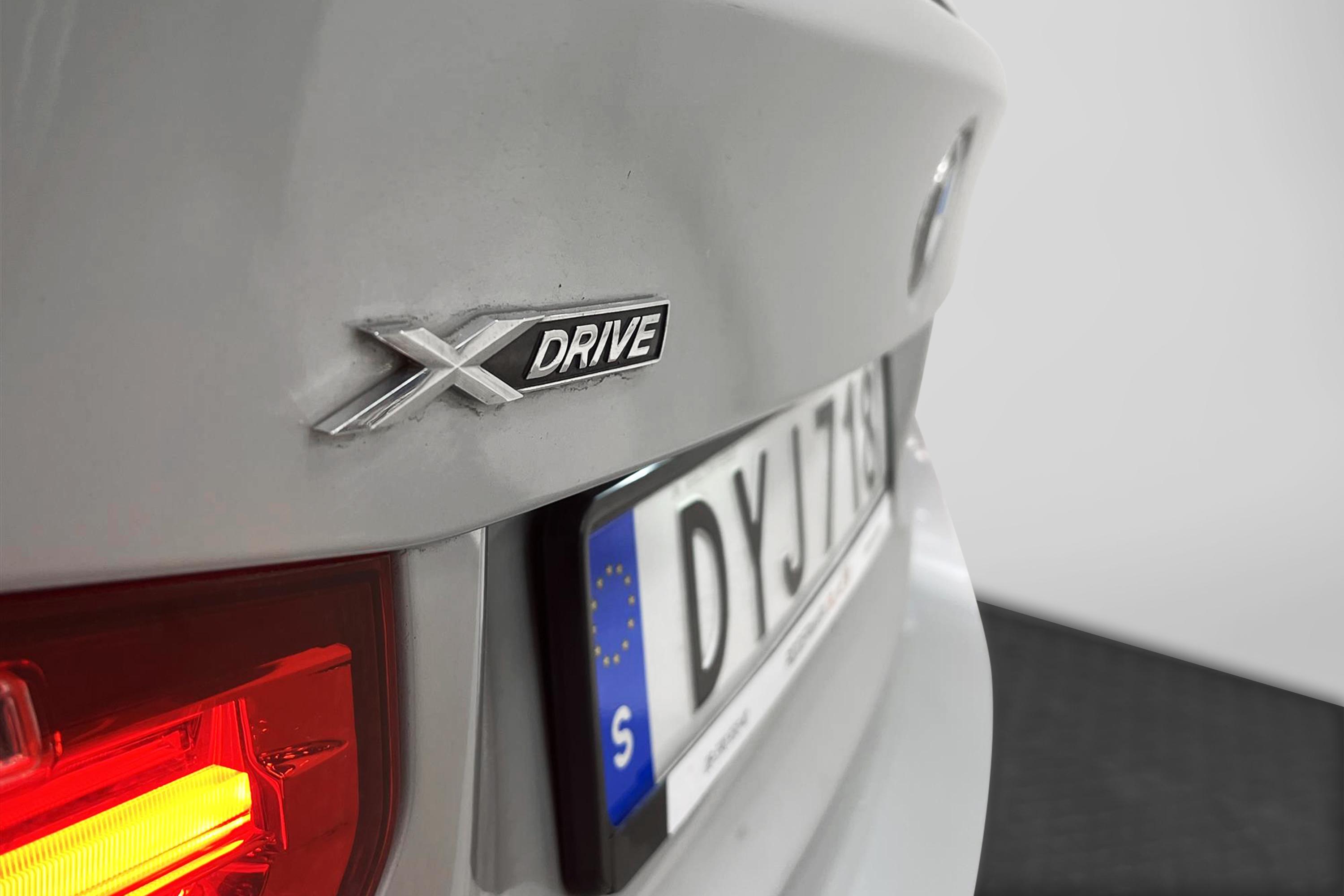 BMW 318d xDrive Touring 143hk M Sport 2 Brukare Hifi Drag