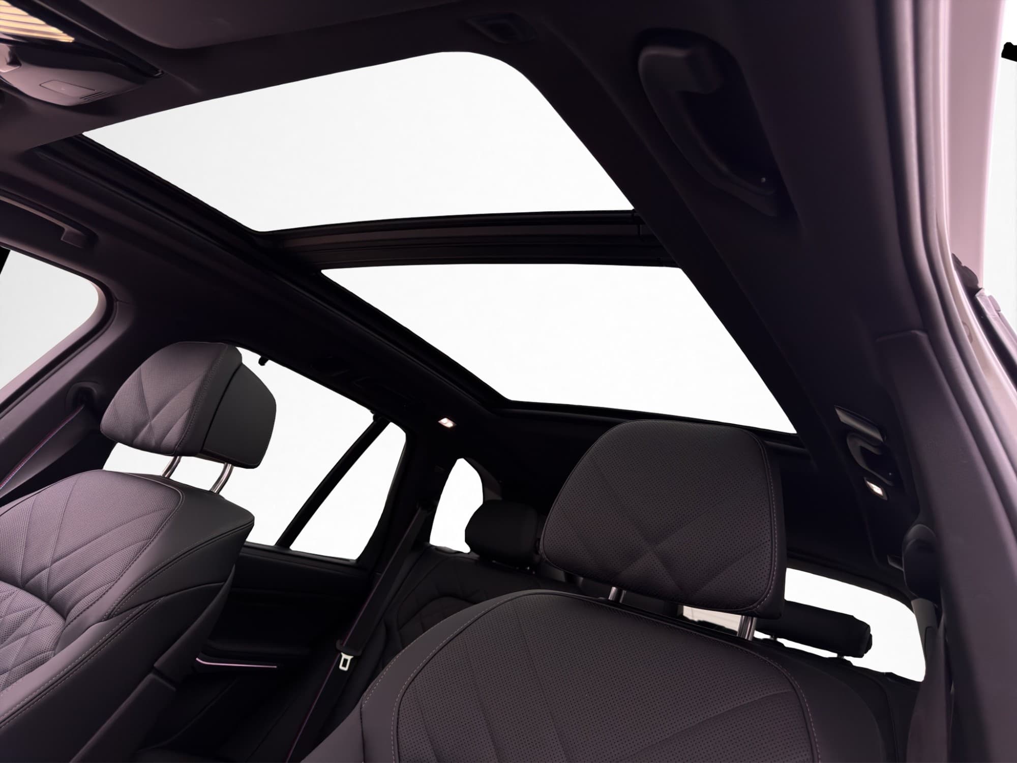 BMW X5 xDrive50e M Sport Pro Innovation Sky Luftfjä H/K Drag