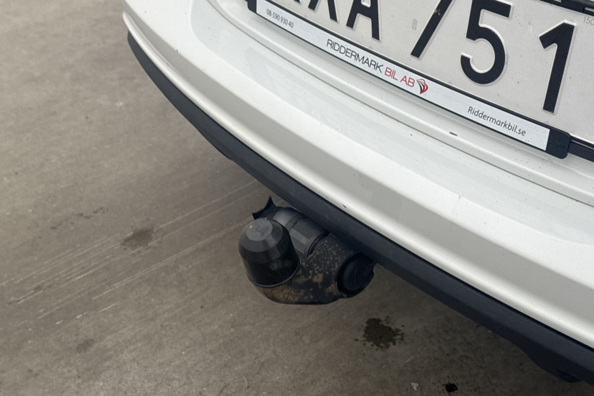 Volkswagen Tiguan 2.0 TDI 184hk 4M R-Line Pano Värmare Drag