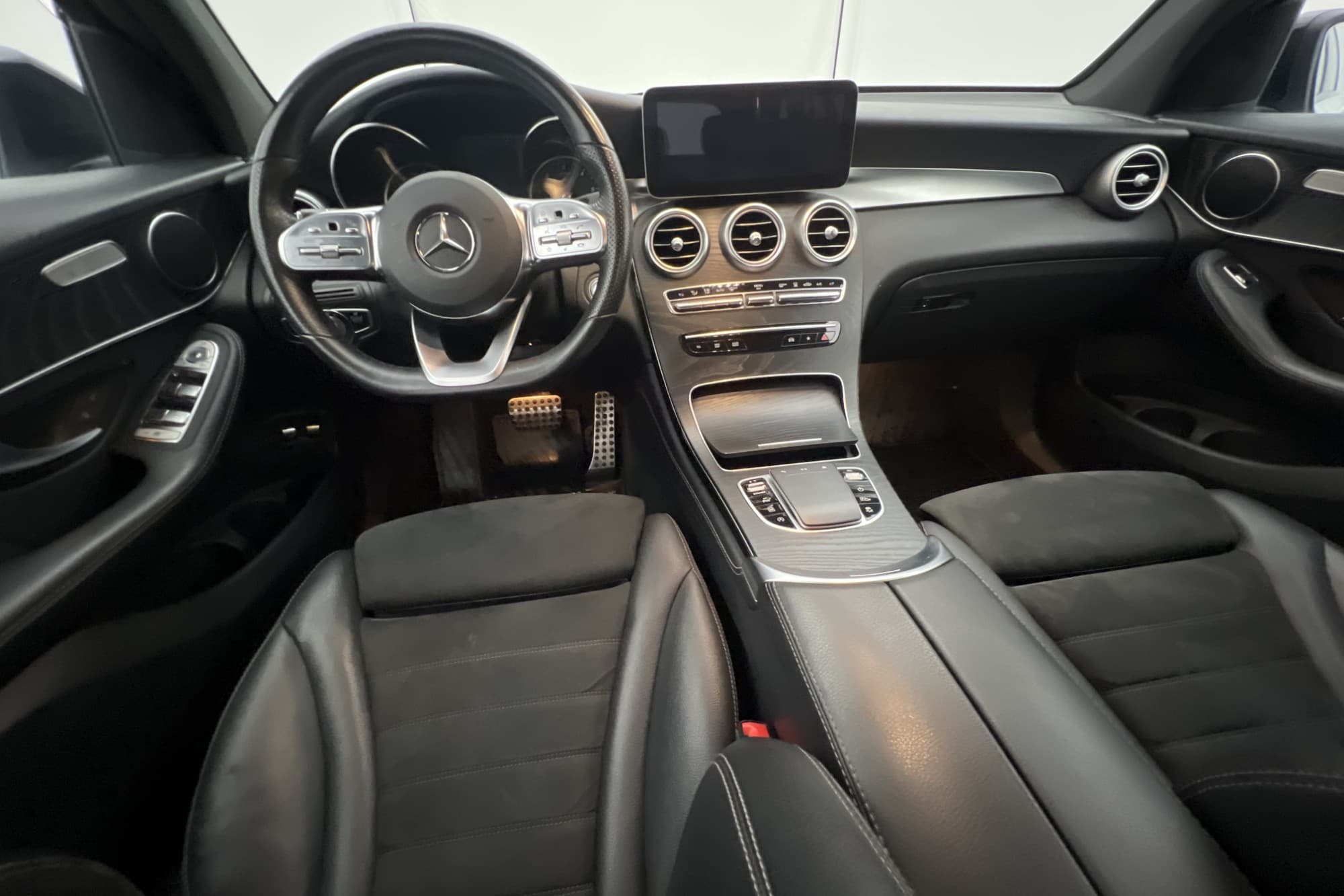 Mercedes-Benz GLC 220 d 4M AMG D-Värmare Kamera Navi Drag