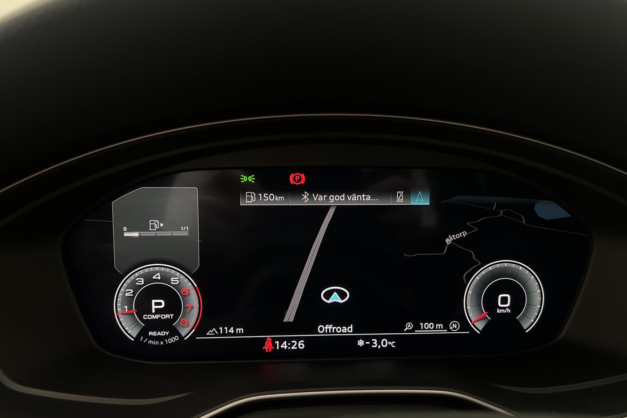 Audi A4 40 TFSI quattro S Line Matrix Cockpit Värmare Drag