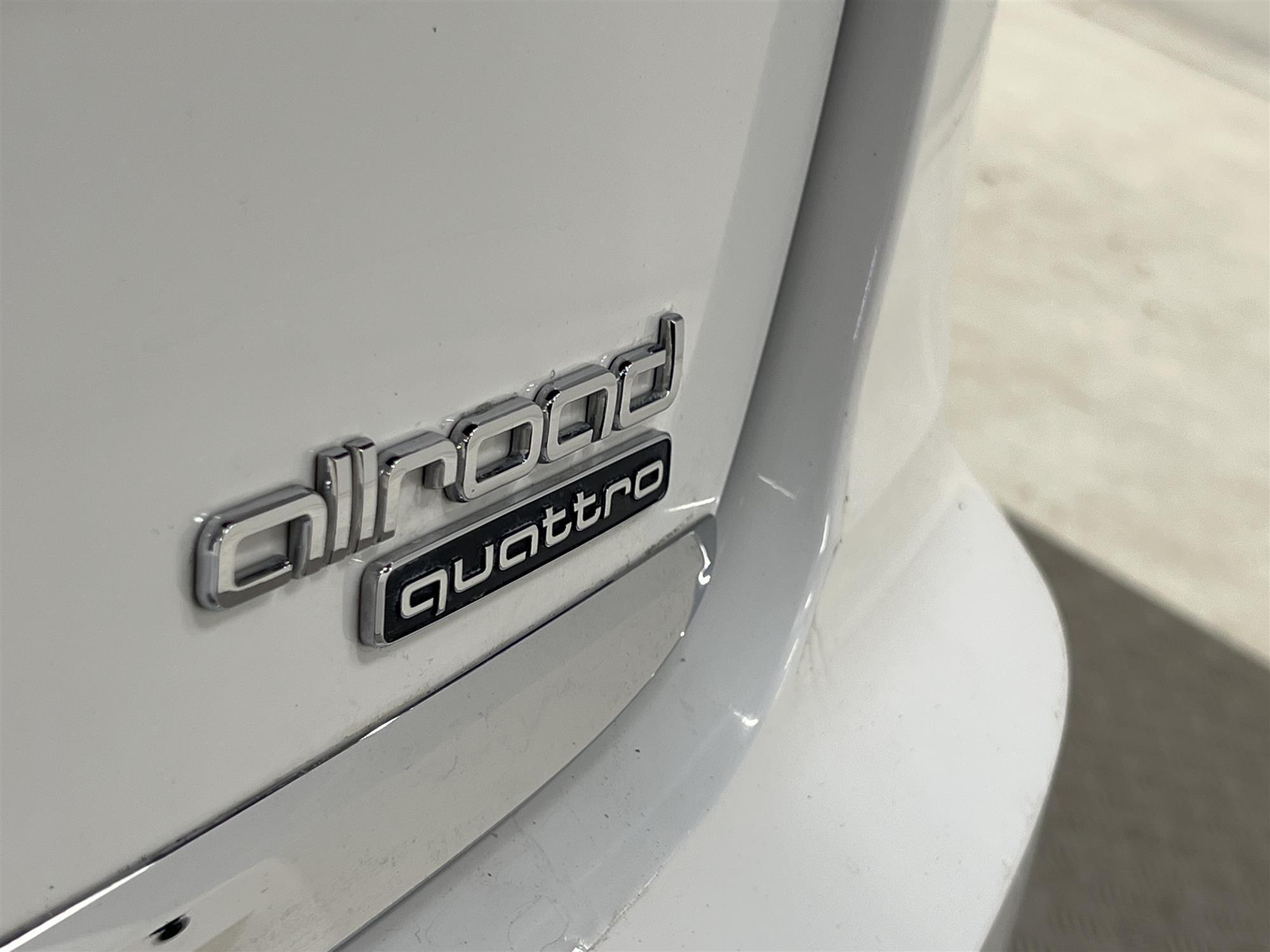 Audi A6 Allroad 3.0 TDI V6 218hk Q  Drag Halvskinn 0,56L/mil