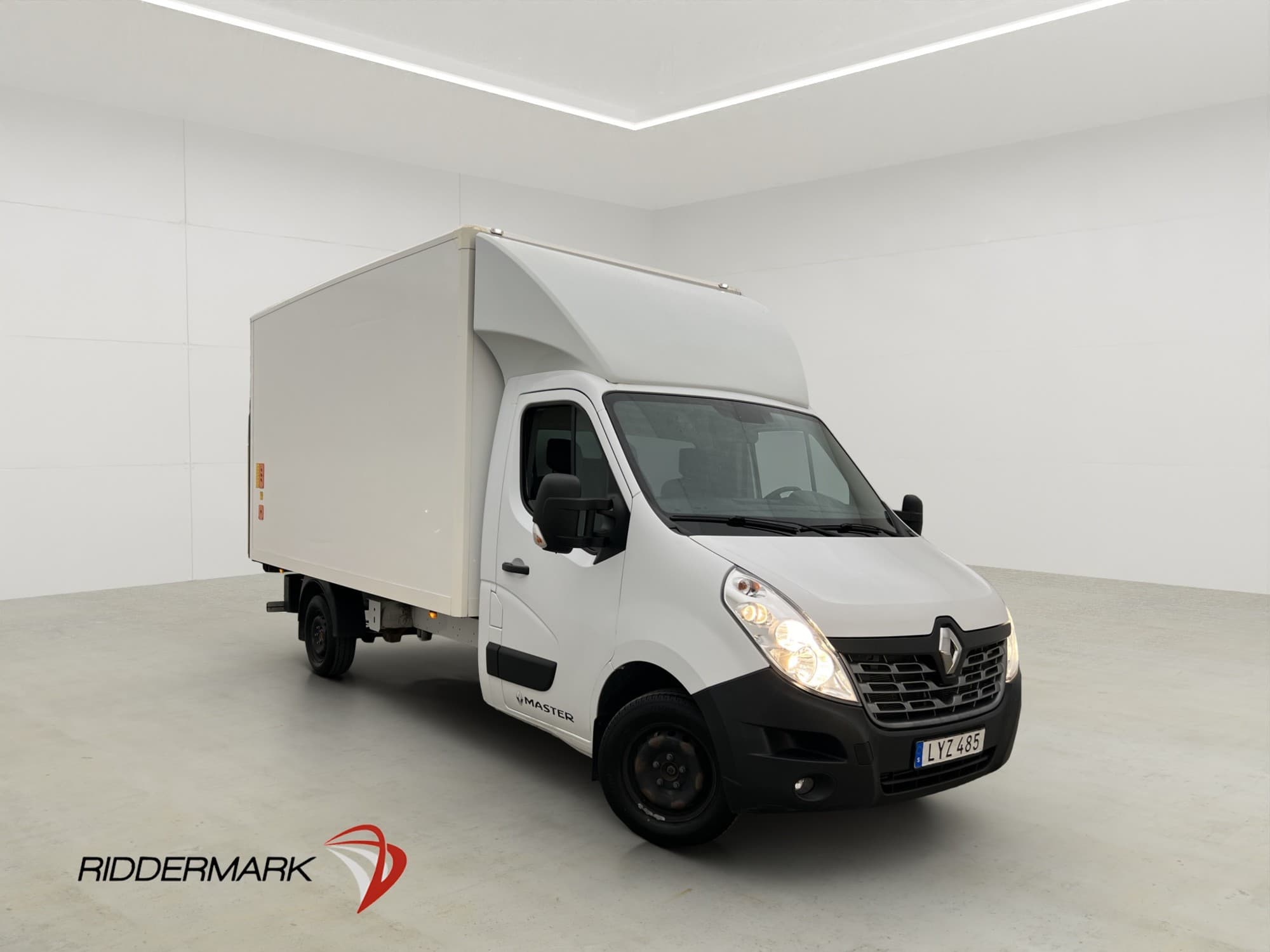 Renault master
