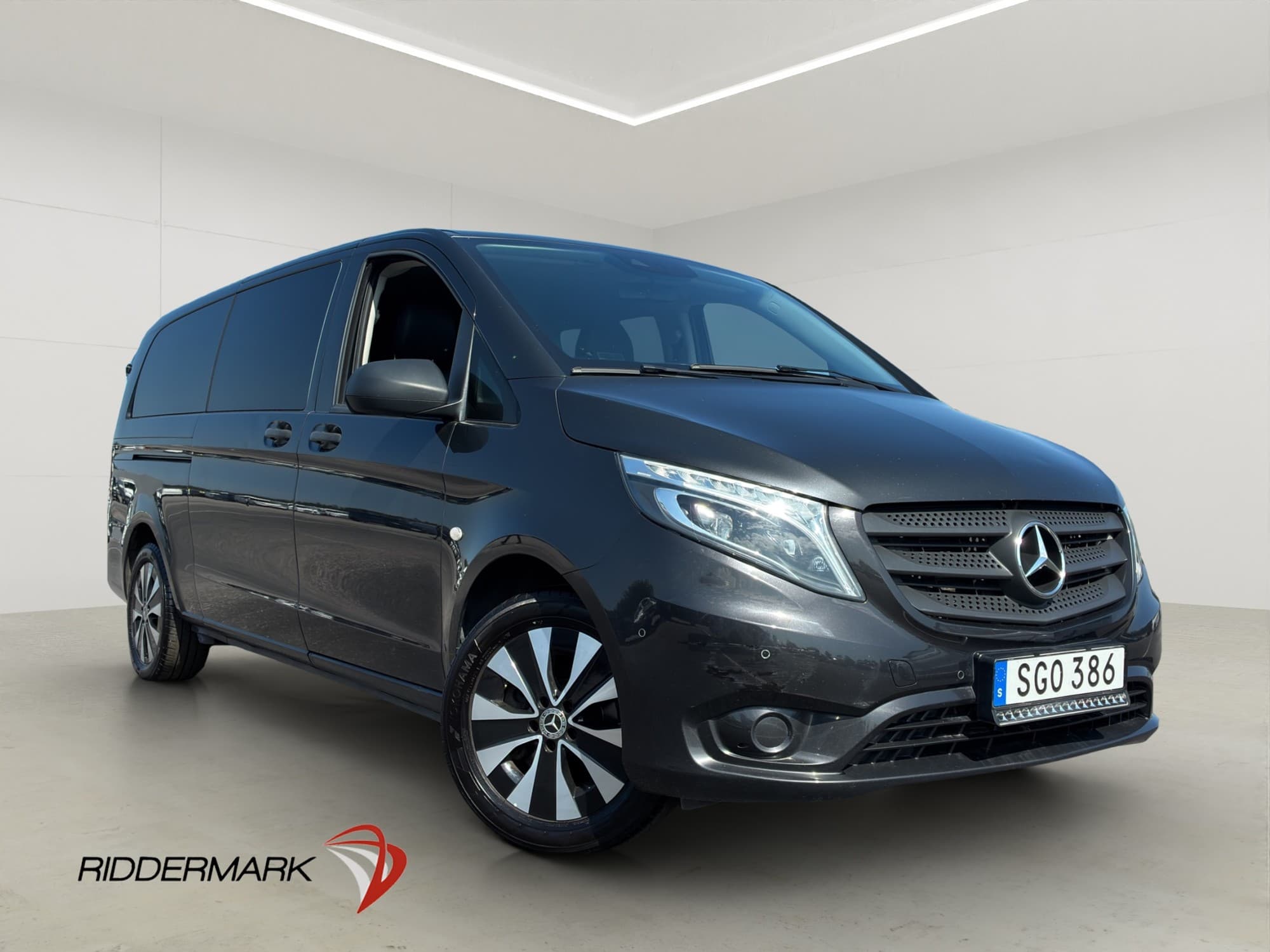 Mercedes-Benz Vito Tourer