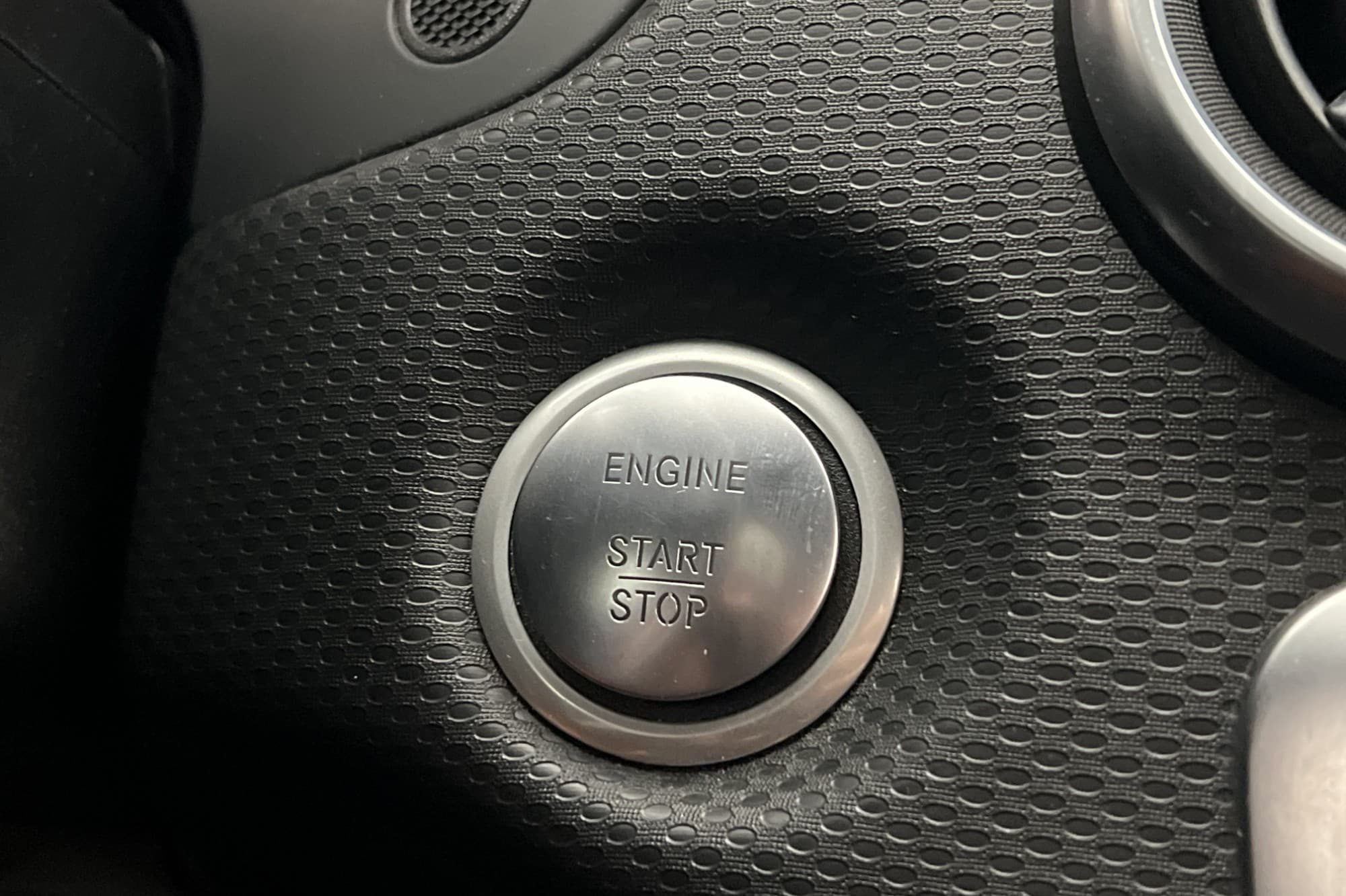 Mercedes-Benz A180 122hk AMG Kamera Keyless CarPlay