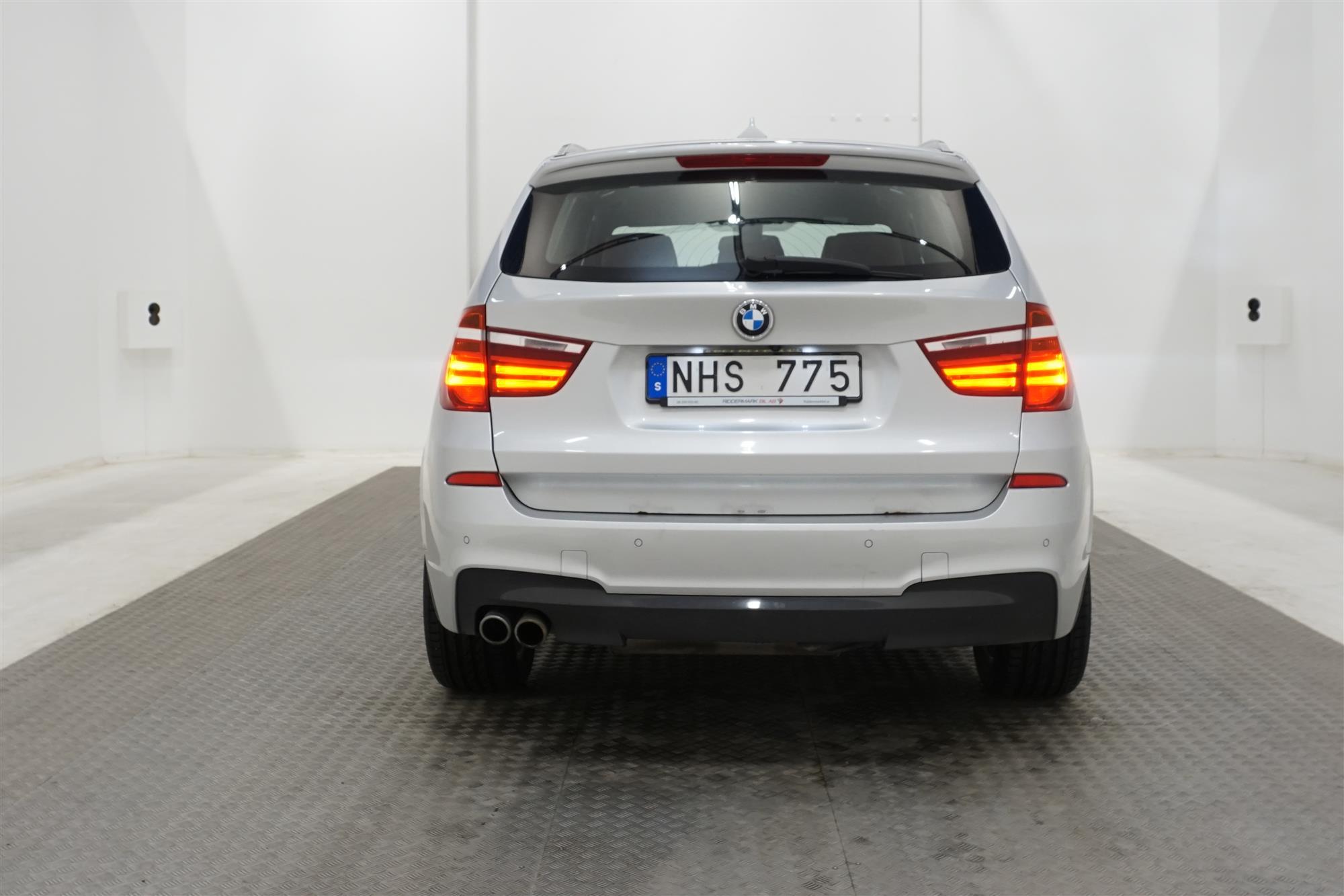 BMW X3 xDrive30d 258hk M-Sport Skinn B-Kamera Dragexteriör