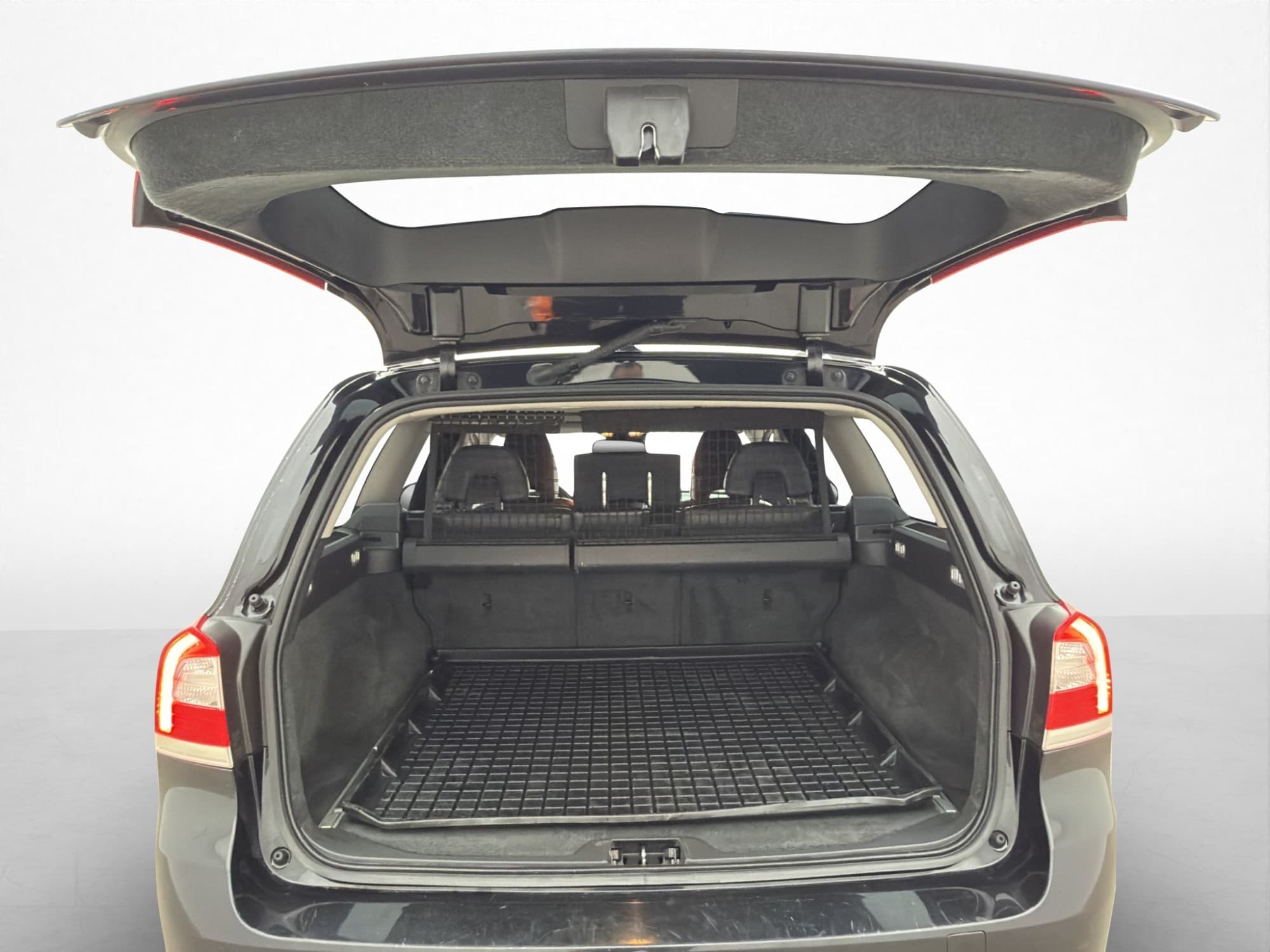 Volvo V70 D2 Kinetic Värmare Halvskinn Rattvärme Dragkrok