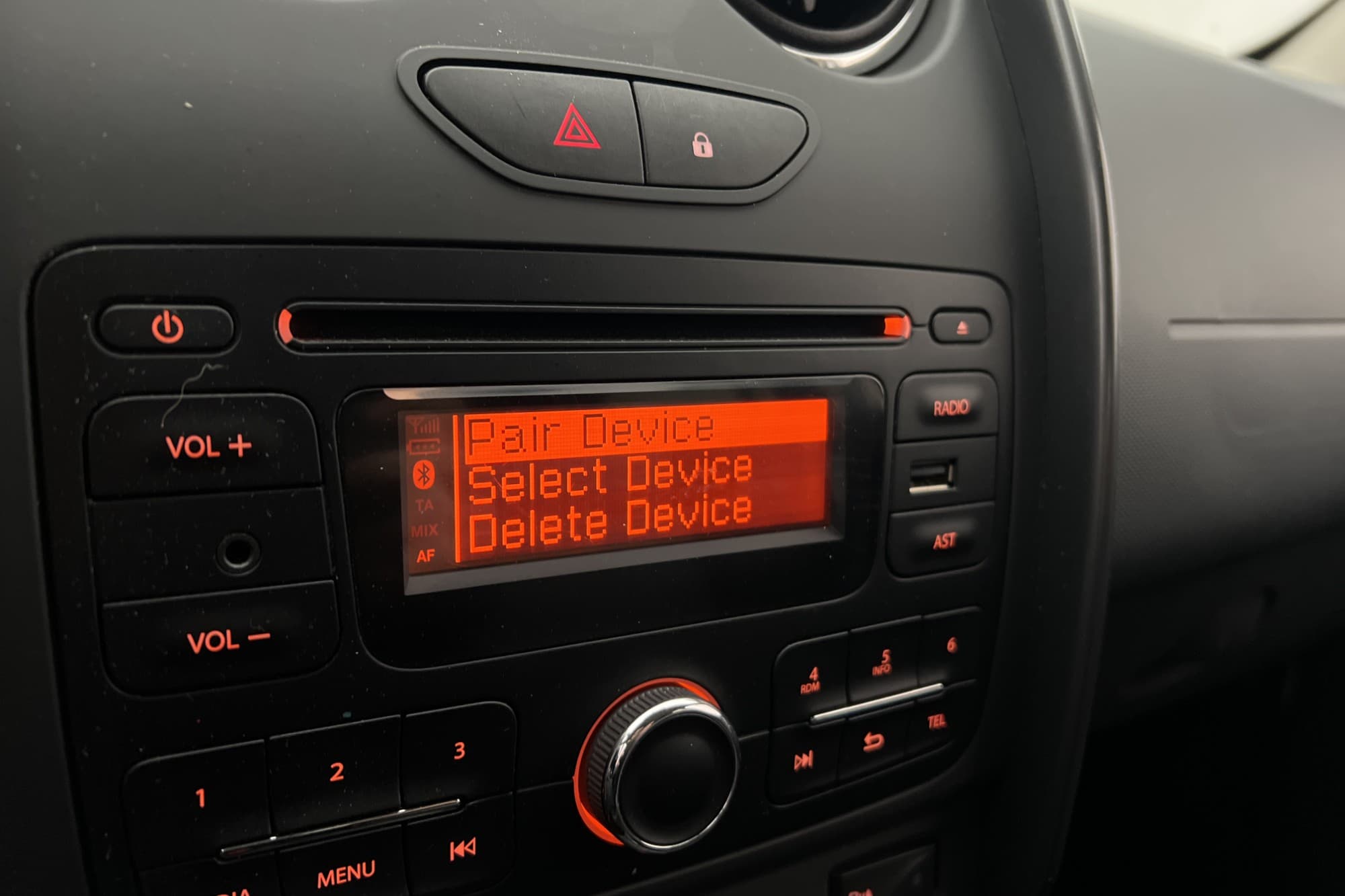 Dacia Duster 1.5 dCi 109hk 4x4 En-Brukare Dragkrok