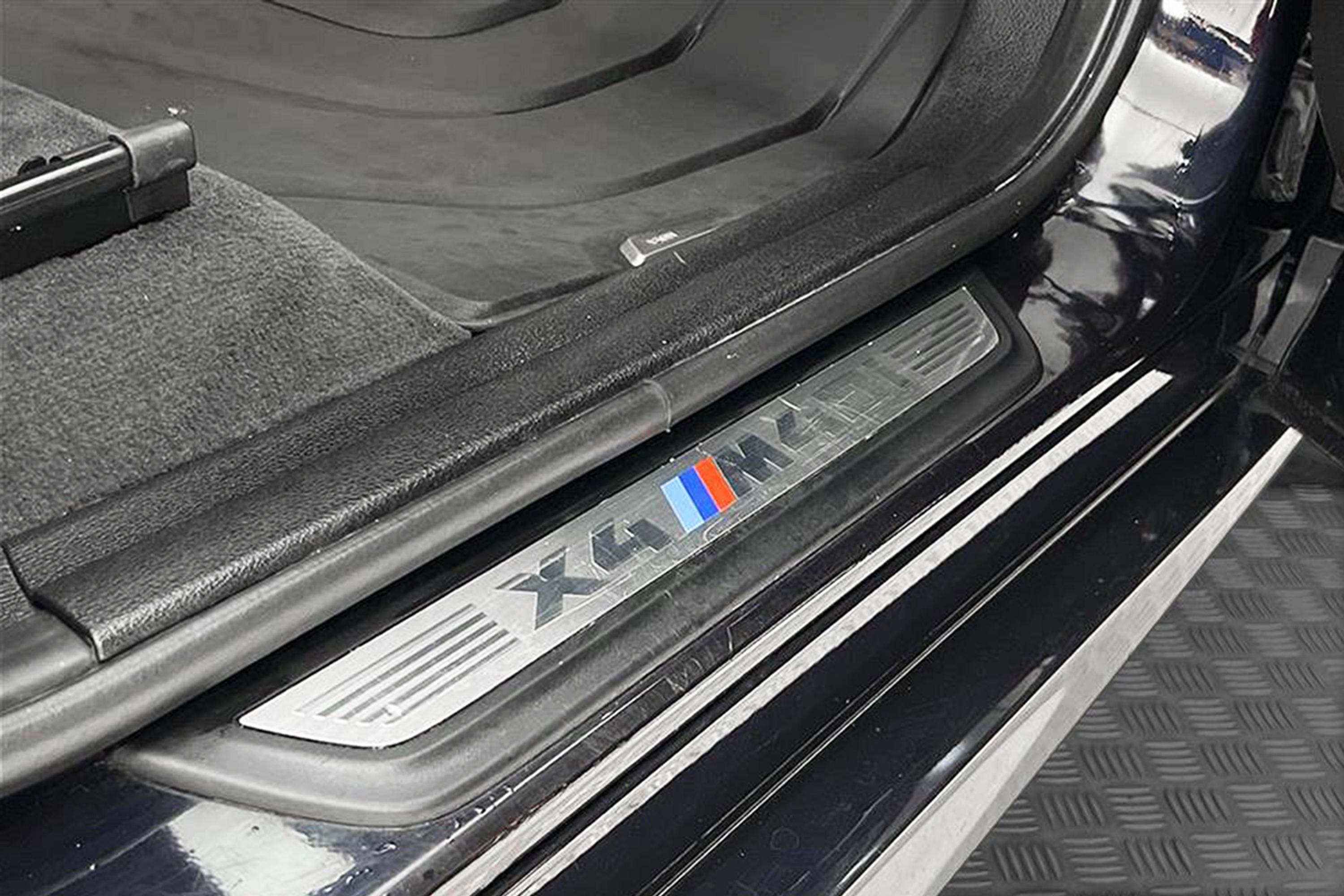 BMW X4 M40i 360hk M-Sport T-lucka 360° H/K HUD Navi Draginteriör