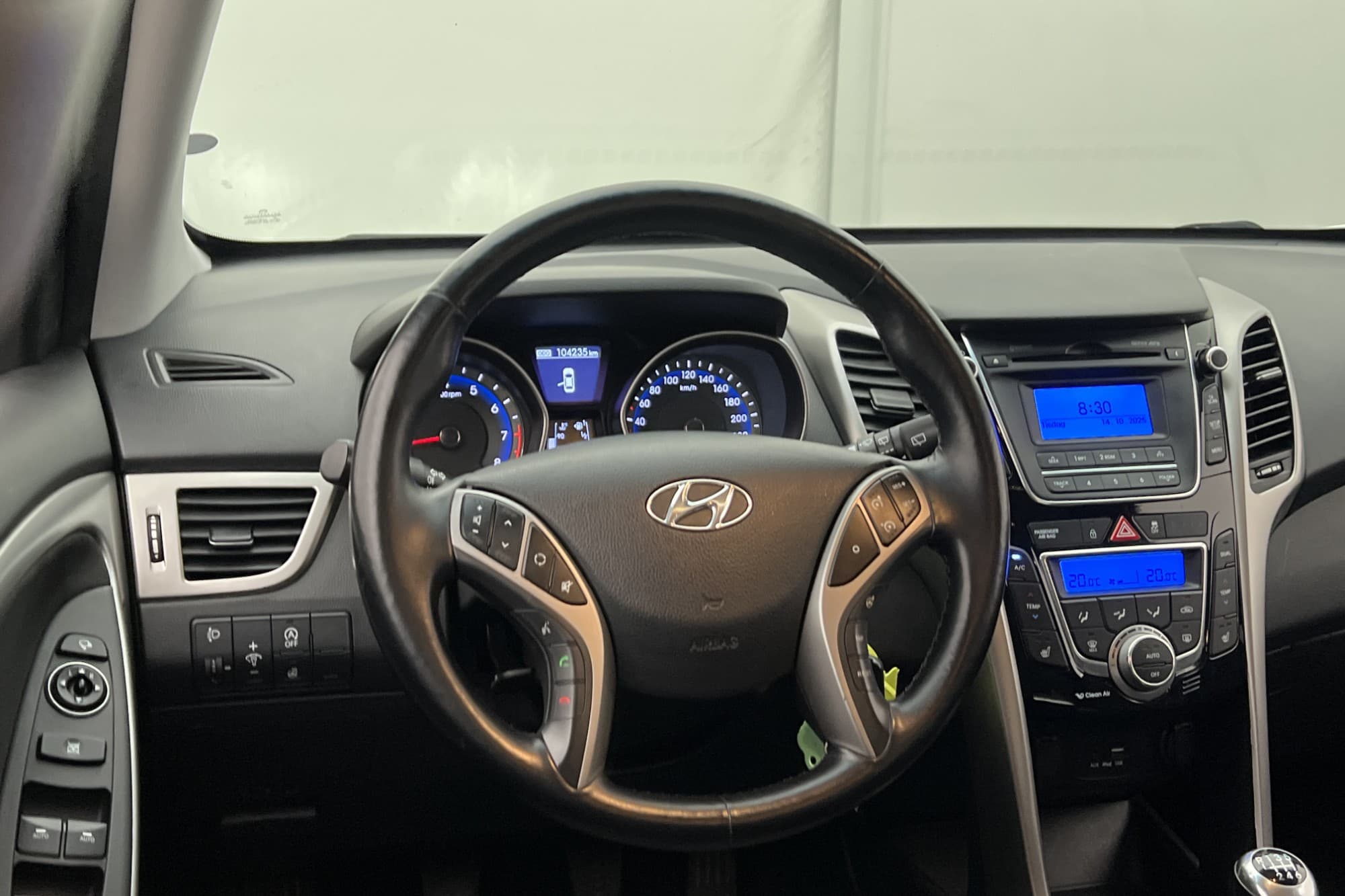 Hyundai i30 Kombi 1.6 135hk Comfort P-Sensorer Rattvärme