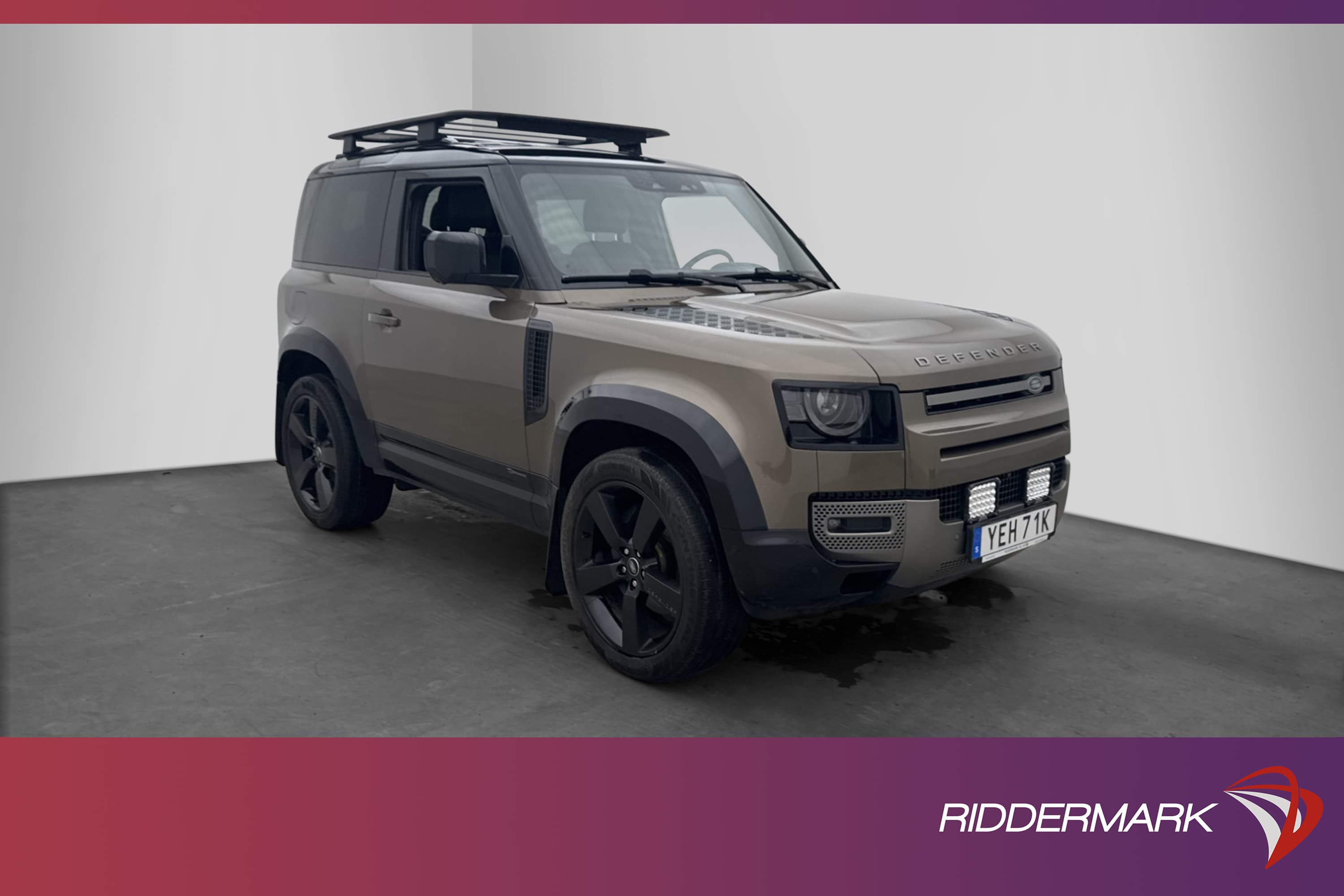 Land Rover Defender 90 D250 AWD X-Dynamic Värm Luftfjädring