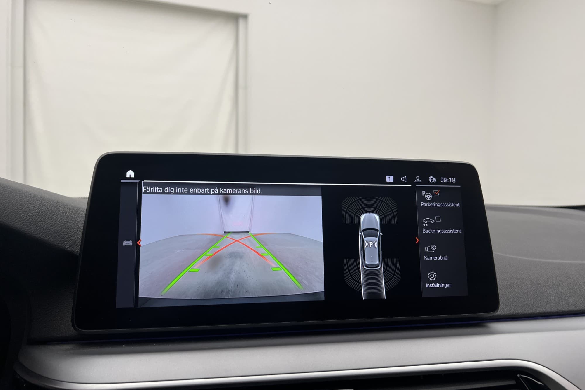 BMW 520d xDrive Touring Pano HiFi Kamera Skinn CarPlay MOMS