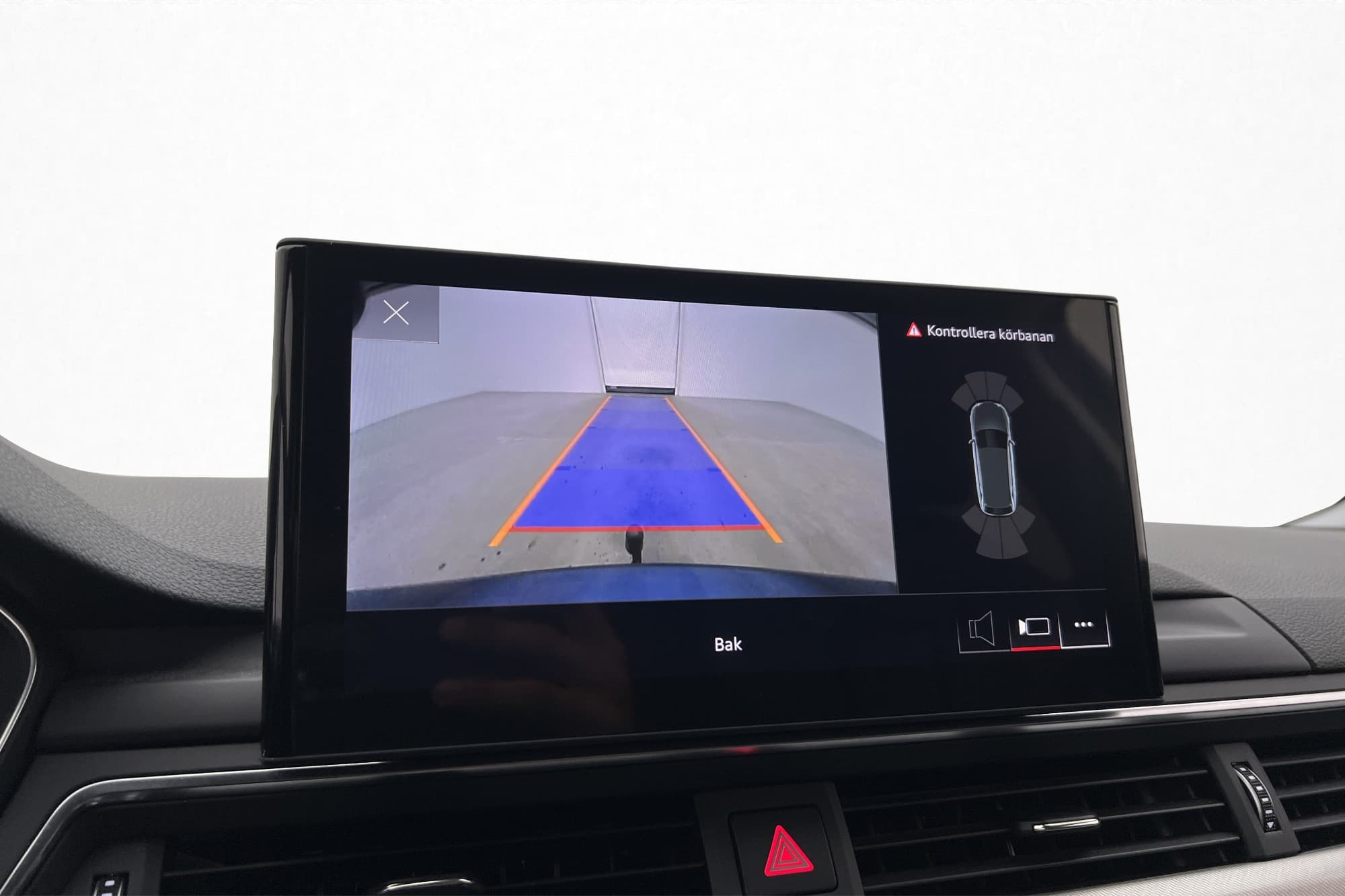 Audi A4 40 TDI 204hk Q S-Line Värmare Skinn Cockpit Drag