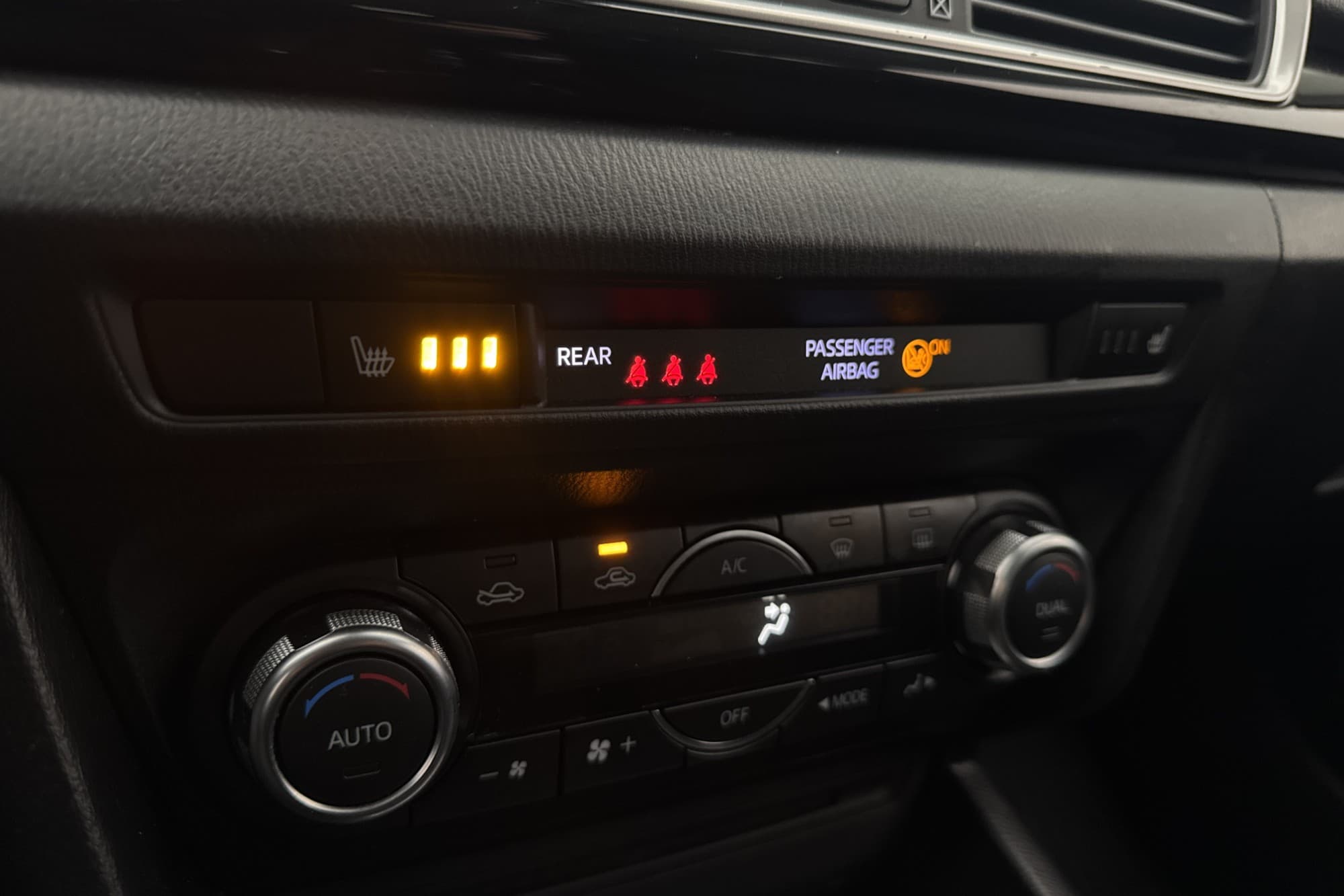 Mazda 3 Sport SKYACTIVE-G 120hk Core Farthållare Keyless