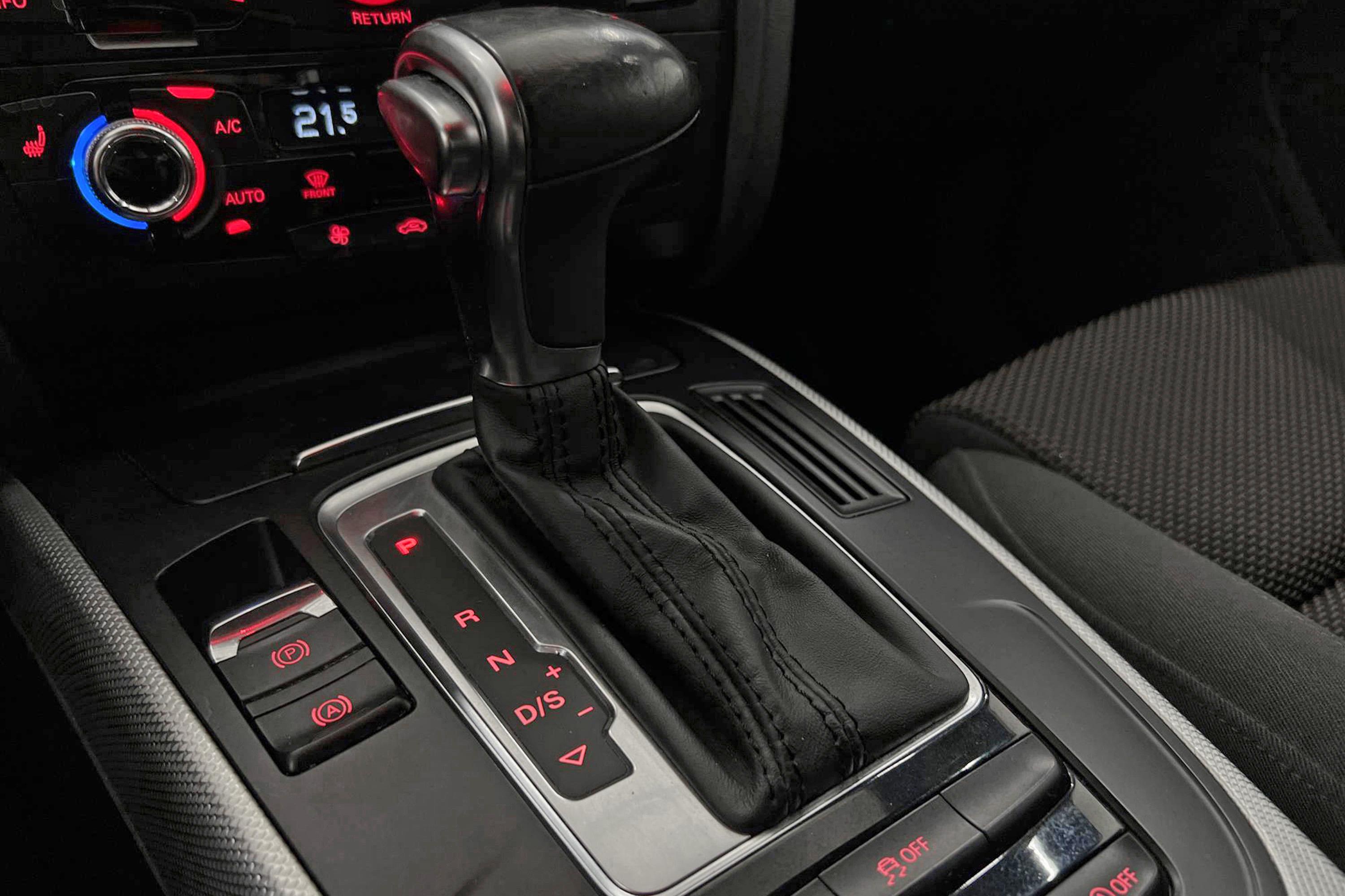 Audi A4 allroad 2.0 TDI Quattro S 177hk M-Värm Drag P-Sensor