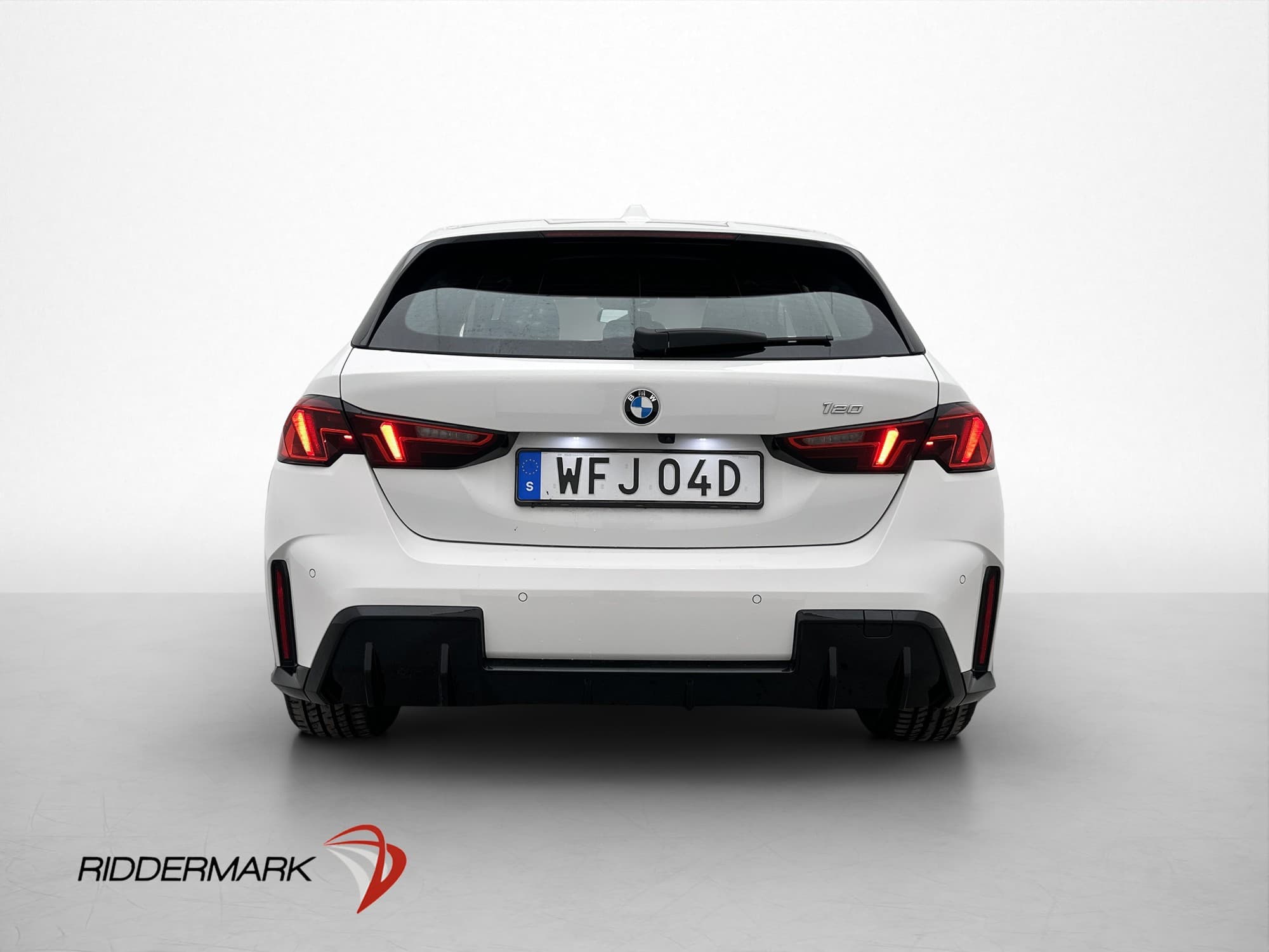 BMW 120 i 170hk M Sport Kamera Navi CarPlay Döda-Vinkel