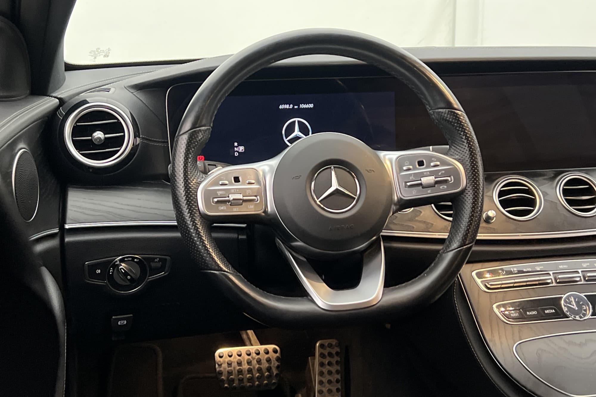 Mercedes-Benz E 220 T d 194hk AMG Wide Kamera Dragkrok