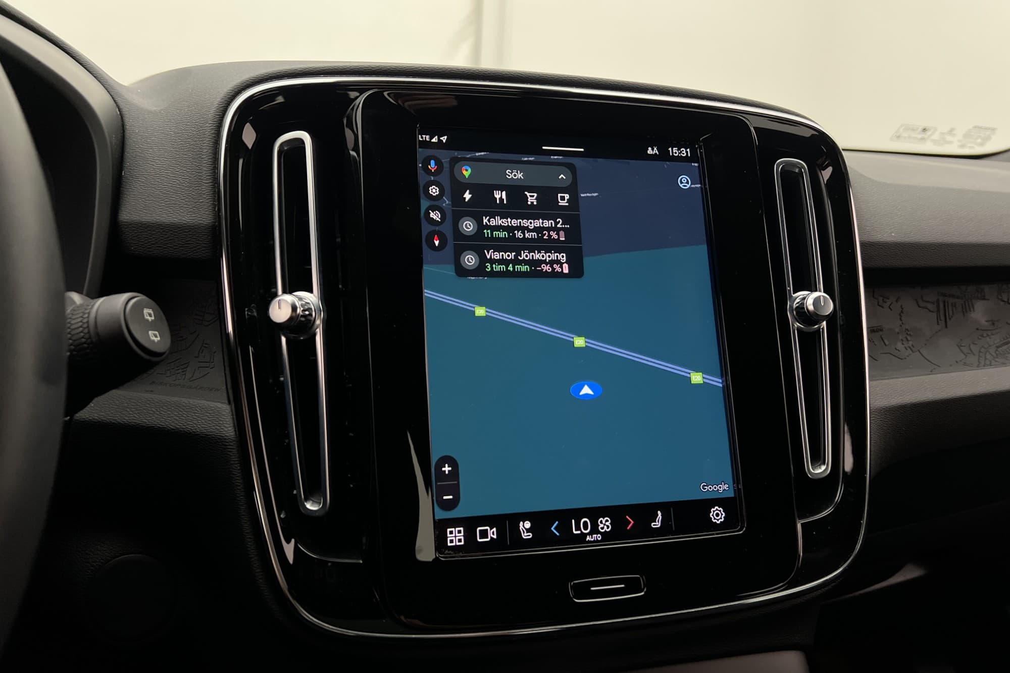 Volvo XC40 Recharge Single Motor Core Värm Kamera Navi MOMS