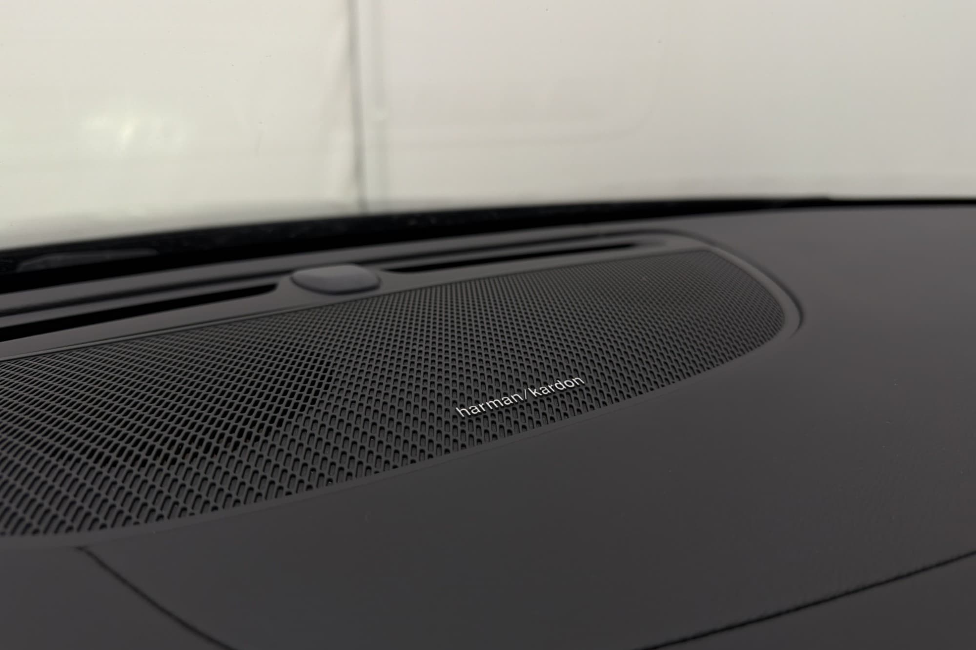 Volvo V60 D4 190hk AWD R-Design Värm Pano HUD H/K 360° Drag