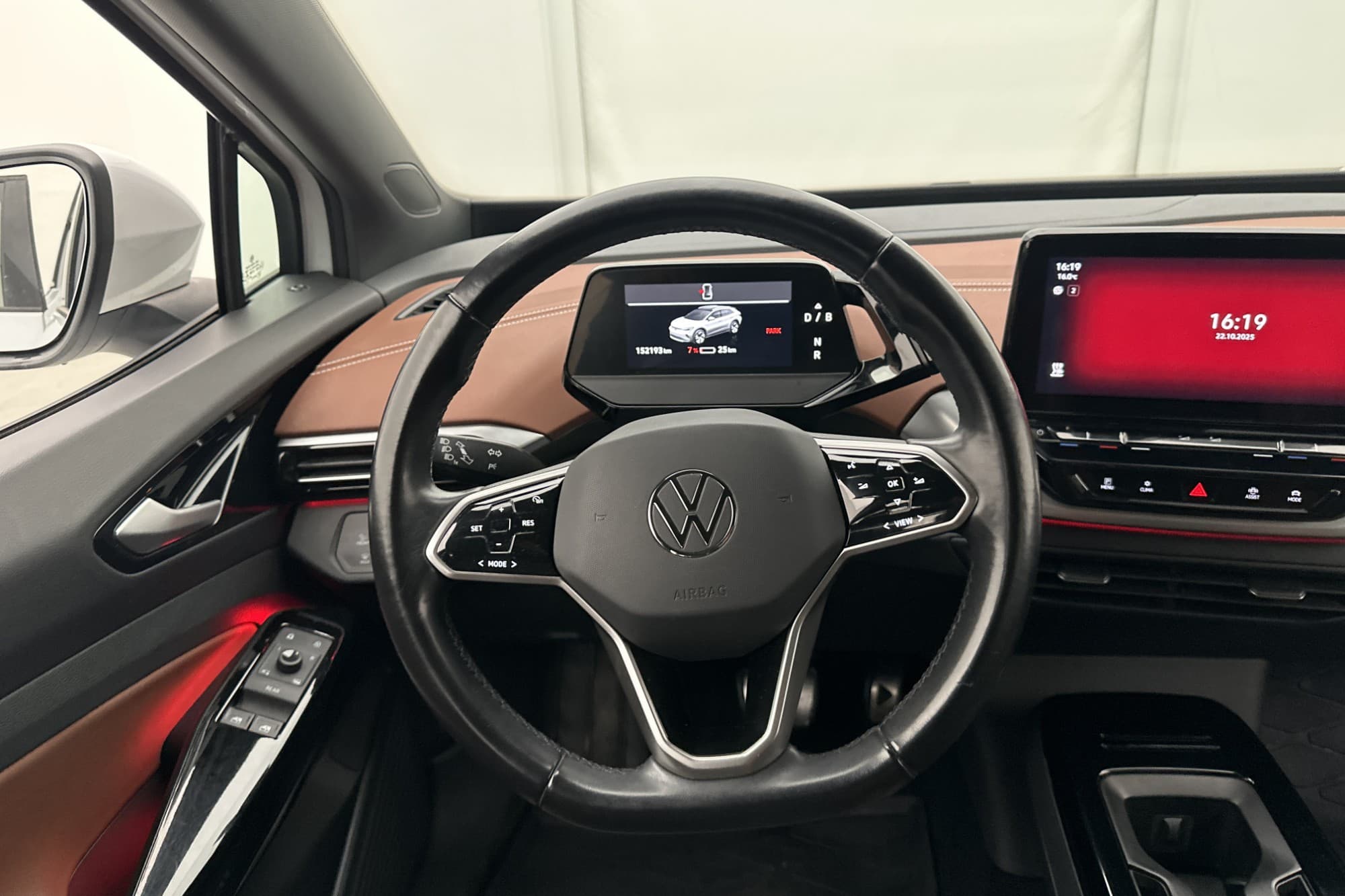 Volkswagen ID.4 Pro Performance Värmare Kamera Drag I.Q MOMS