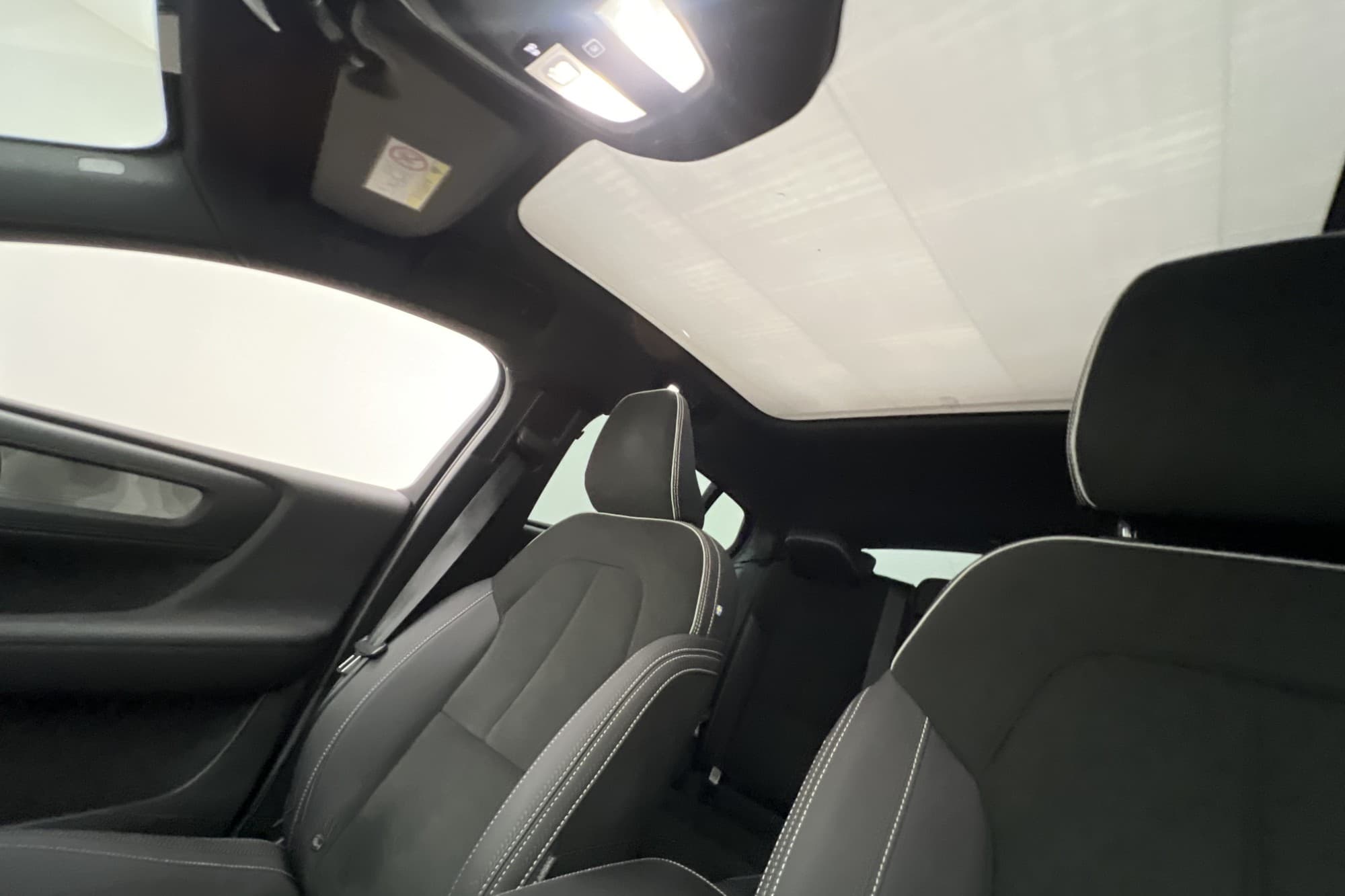 Volvo C40 Recharge Twin motor Värmare Pano H/K Dragkrok 360°