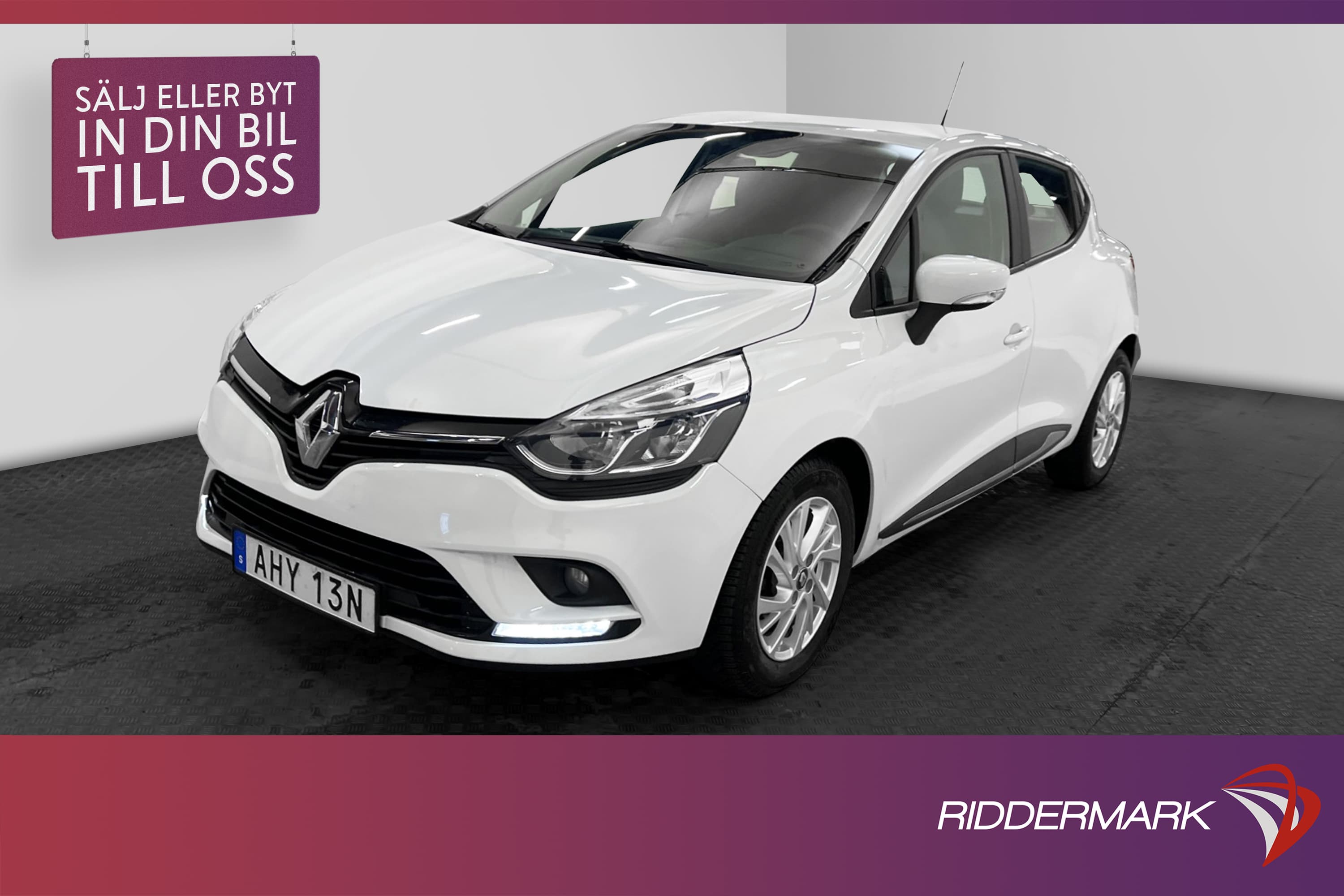 Begagnad Renault Clio Halvkombi 0.9 TCe 75hk 2019 | Riddermark Bil